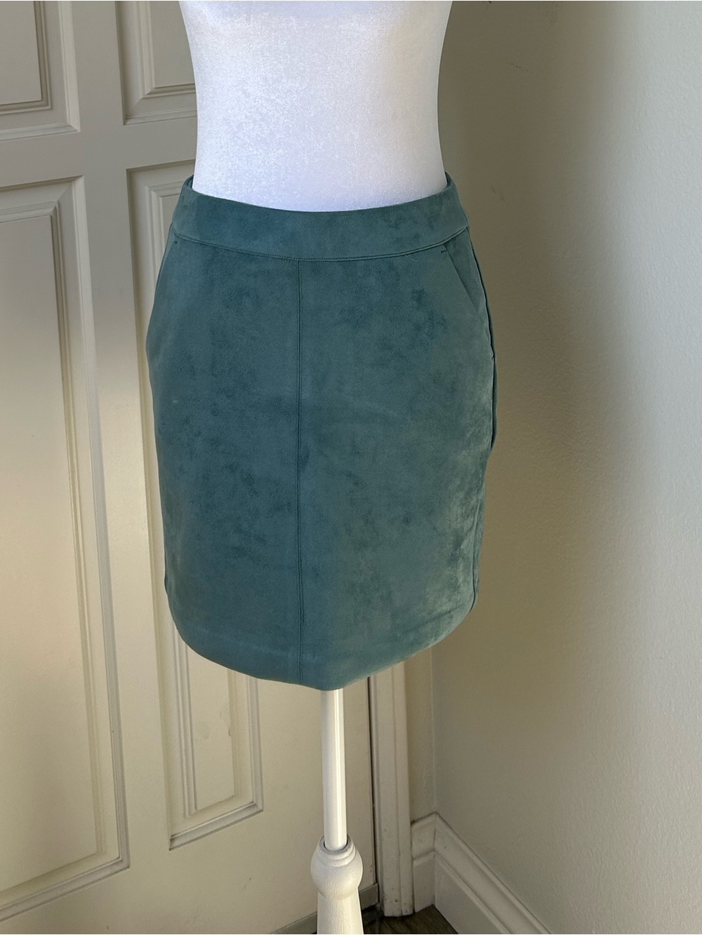 Vero Moda Teal Faux Suede Mini Skirt XS